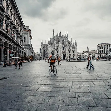 The Colors - Duomo Area *